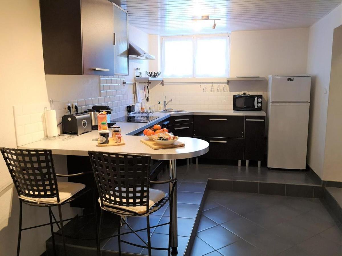 Апартаменты Location Duplex 52M² Au Coeur De Труа Экстерьер фото